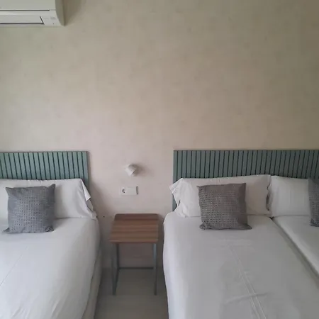 Отель Eurosalou & Салоу