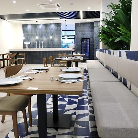 Hotel Eurosalou & 4*