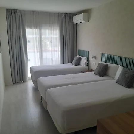 Hotel Eurosalou & 4*