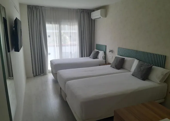 Hotel Eurosalou & 4*